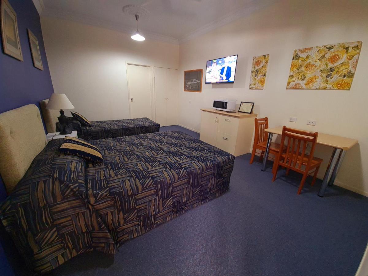 Criterion Hotel-Motel Rockhampton Exterior photo