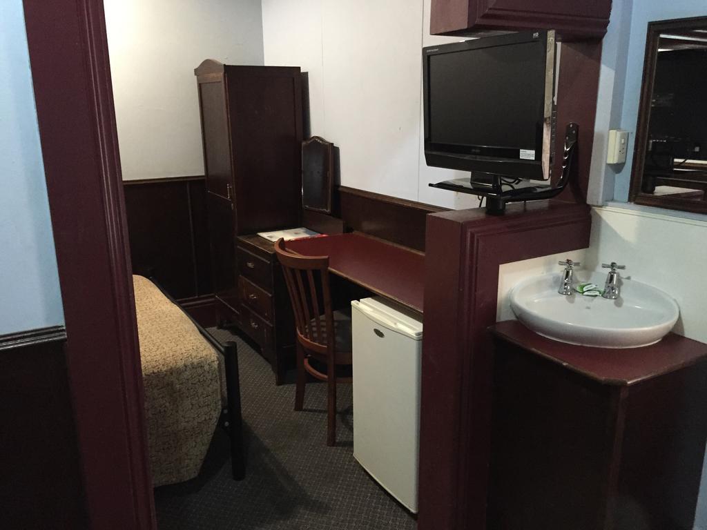 Criterion Hotel-Motel Rockhampton Room photo