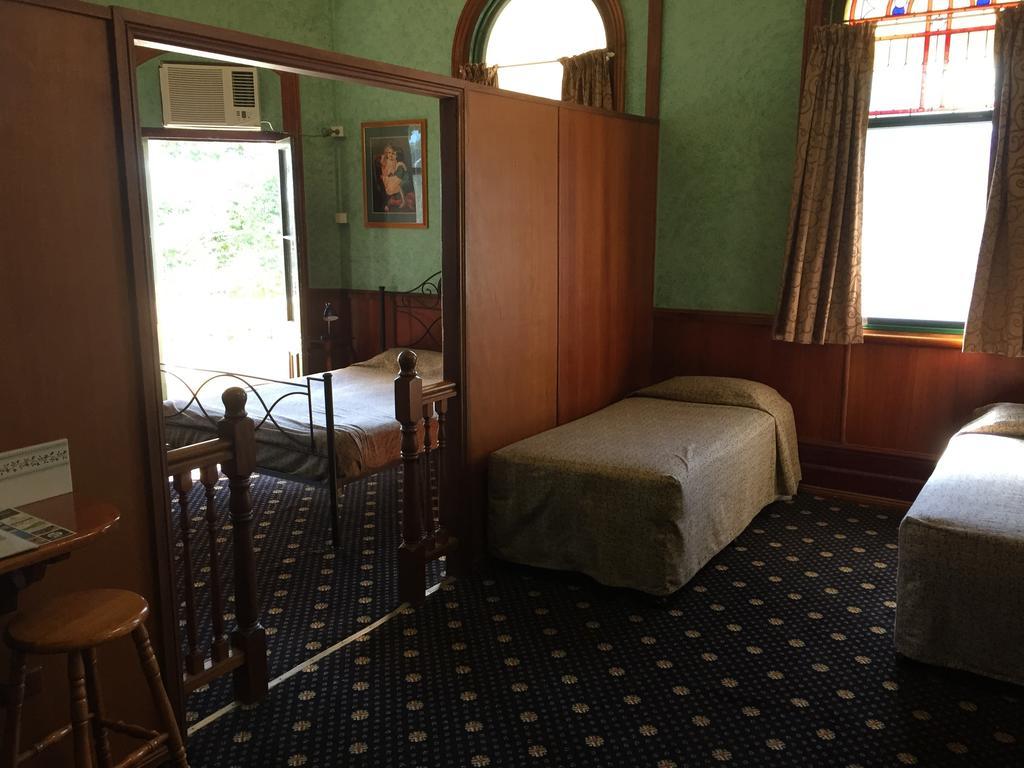 Criterion Hotel-Motel Rockhampton Room photo