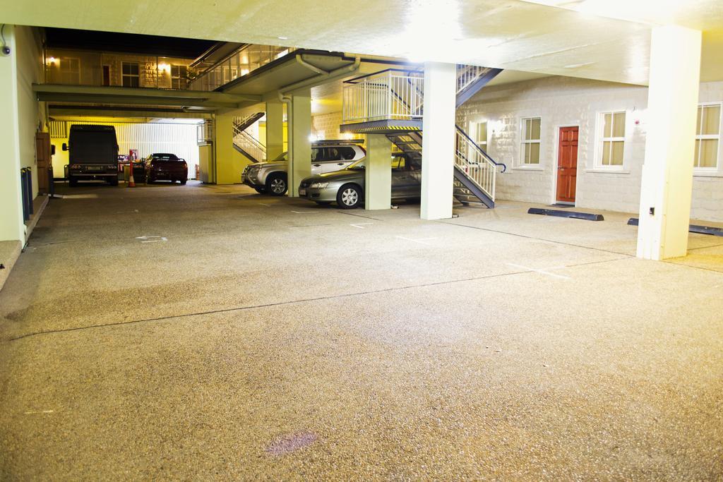 Criterion Hotel-Motel Rockhampton Exterior photo